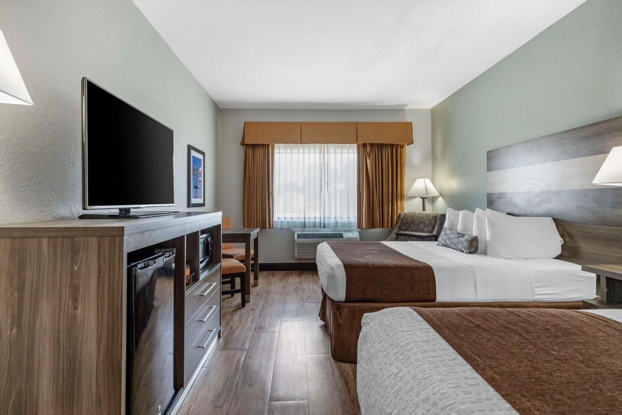 Best Western Plus Victoria Inn & Suites Exteriér fotografie